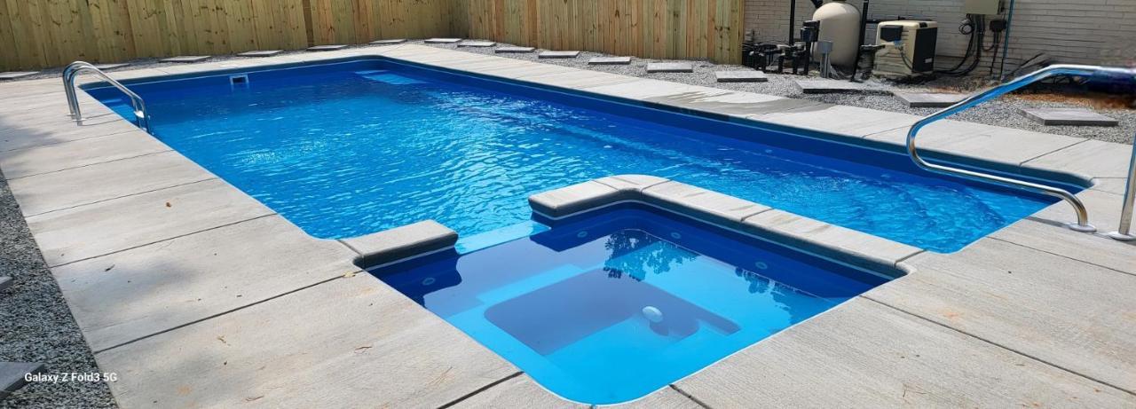 Rare Find! Private Heated Pool & Spa - Entire Home Near Atl City Center Atlanta Eksteriør bilde
