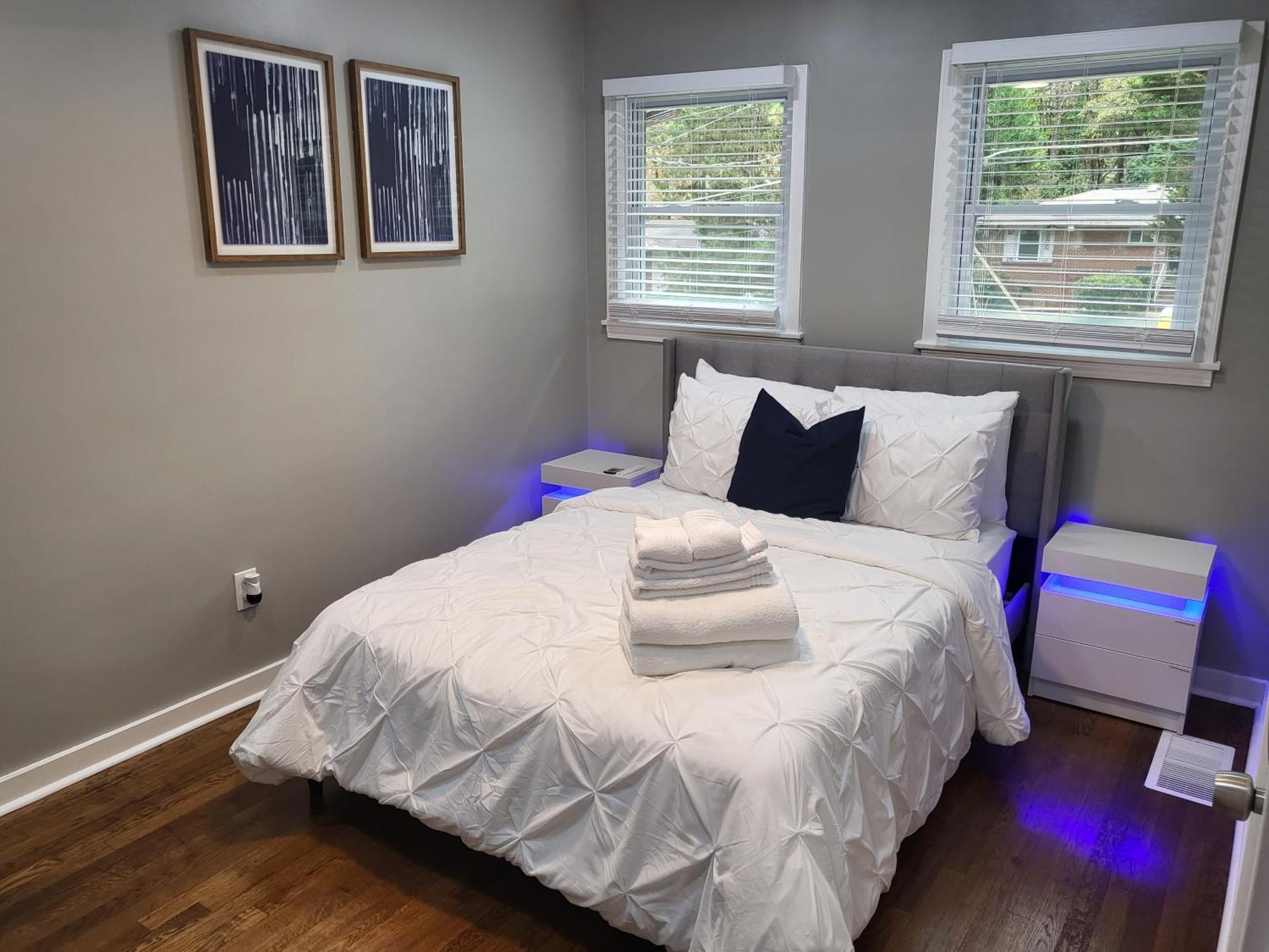 Rare Find! Private Heated Pool & Spa - Entire Home Near Atl City Center Atlanta Eksteriør bilde
